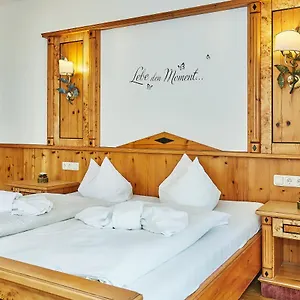 Klosterwirt Hoeglwoerth Hotel