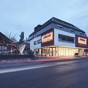 Hornstein - Weingut, Vinothek & Gastronomie Hotel