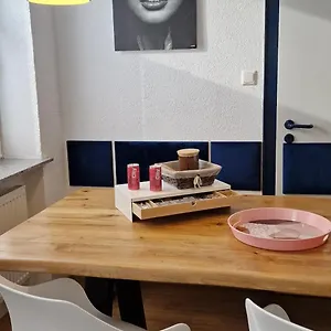 Apartamento Bahnhof Loft &, Augsburgo
